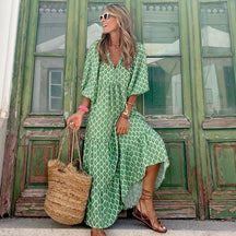 Boho V-Ausschnitt Maxikleid Damen in Grün – Hauptansicht