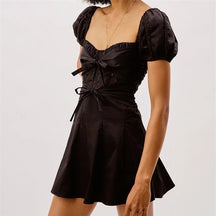 Minikleid Schleife Seitenansicht – Sévea Damen
